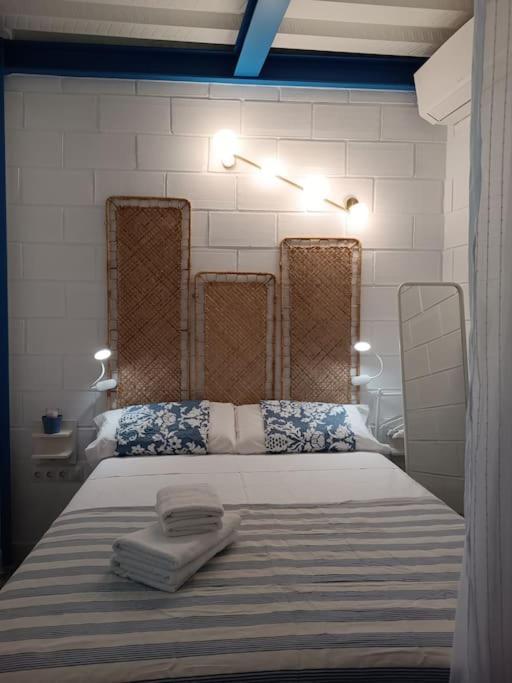 Apartamentos Los Peces Malaga La Cala Del Moral Екстериор снимка